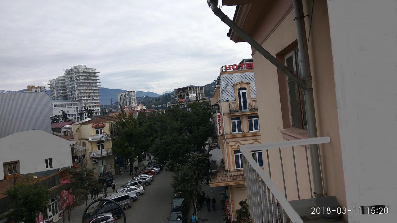 באטומי Apartment K. Gamsakhurdia St. מראה חיצוני תמונה